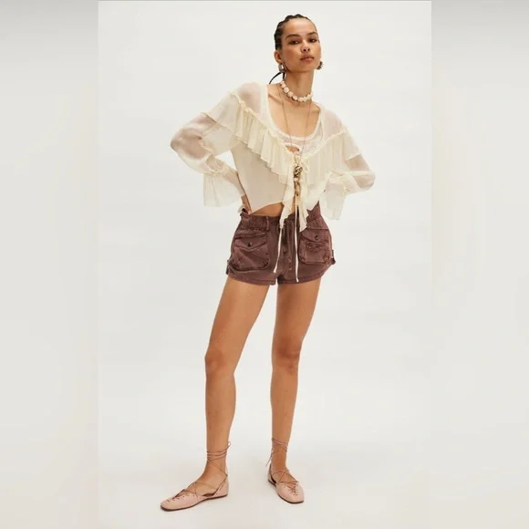 Free People| ‘Waimea Cargo Shorts’ - Picture 2 of 9